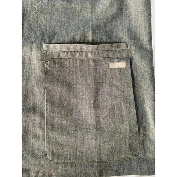 Lot 2 Figs Technical Collection Scrubs Women Smalls - Picture 13 of 15
